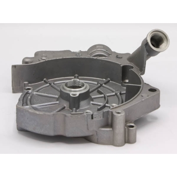 R.CRANKCASE COVER