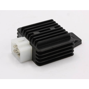 Jännitteensäädin, 4-pin, 1 pistoke